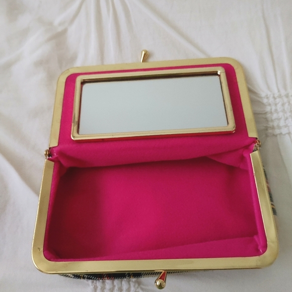Vintage beige plaid fabric makeup clutch bag with mirror - Picture 7 of 9